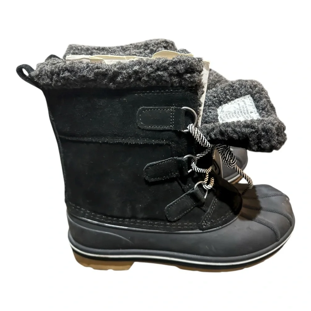 Cat & Jack Black Lined Boots Youth Size 4 - Picture 2 of 5